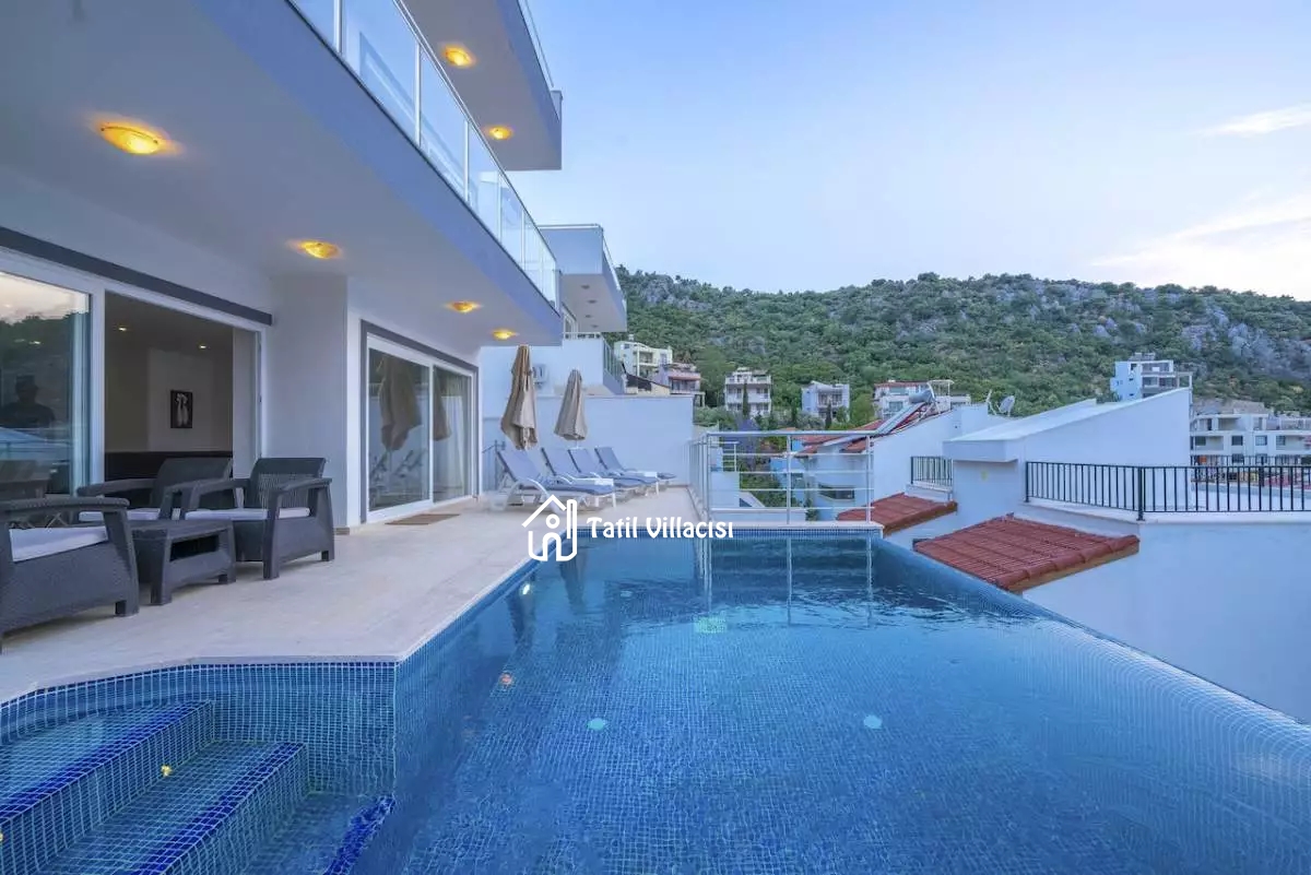 Villa Monika