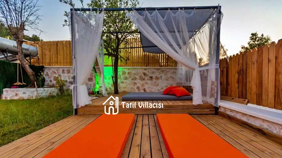 Villa Moon House