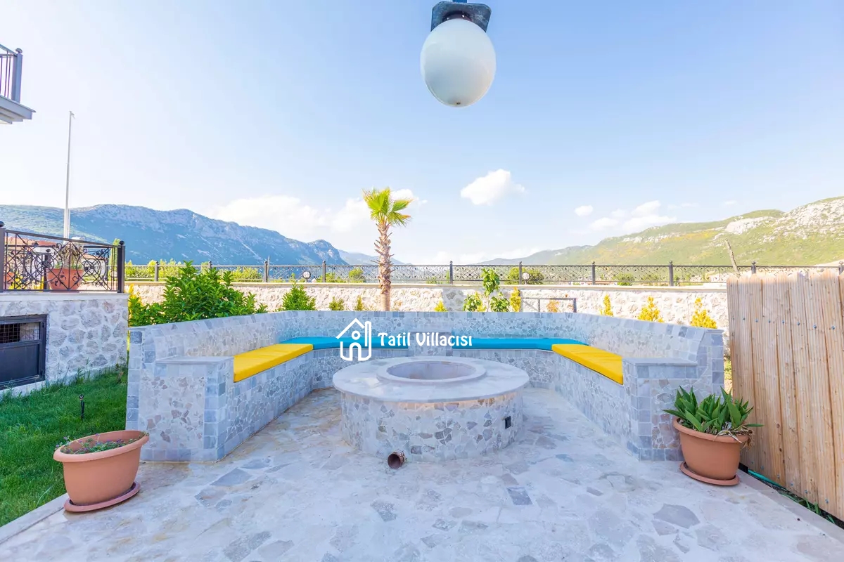 Villa Nirvana