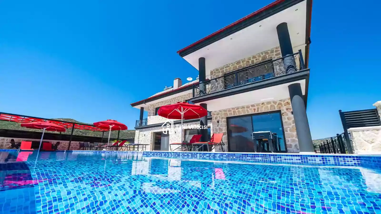Villa Nirvana