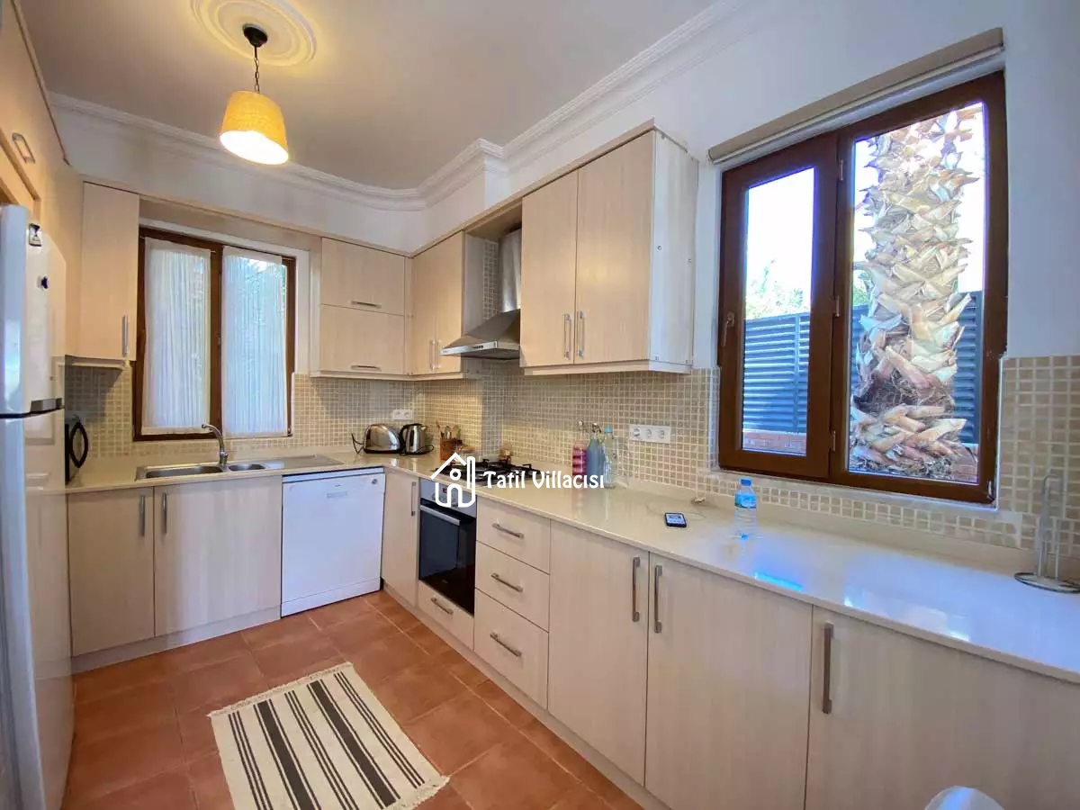 Villa Nisan