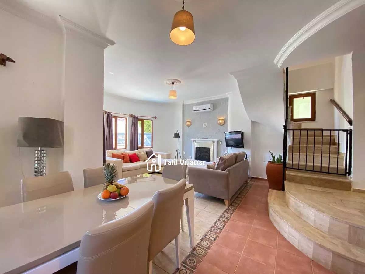 Villa Nisan
