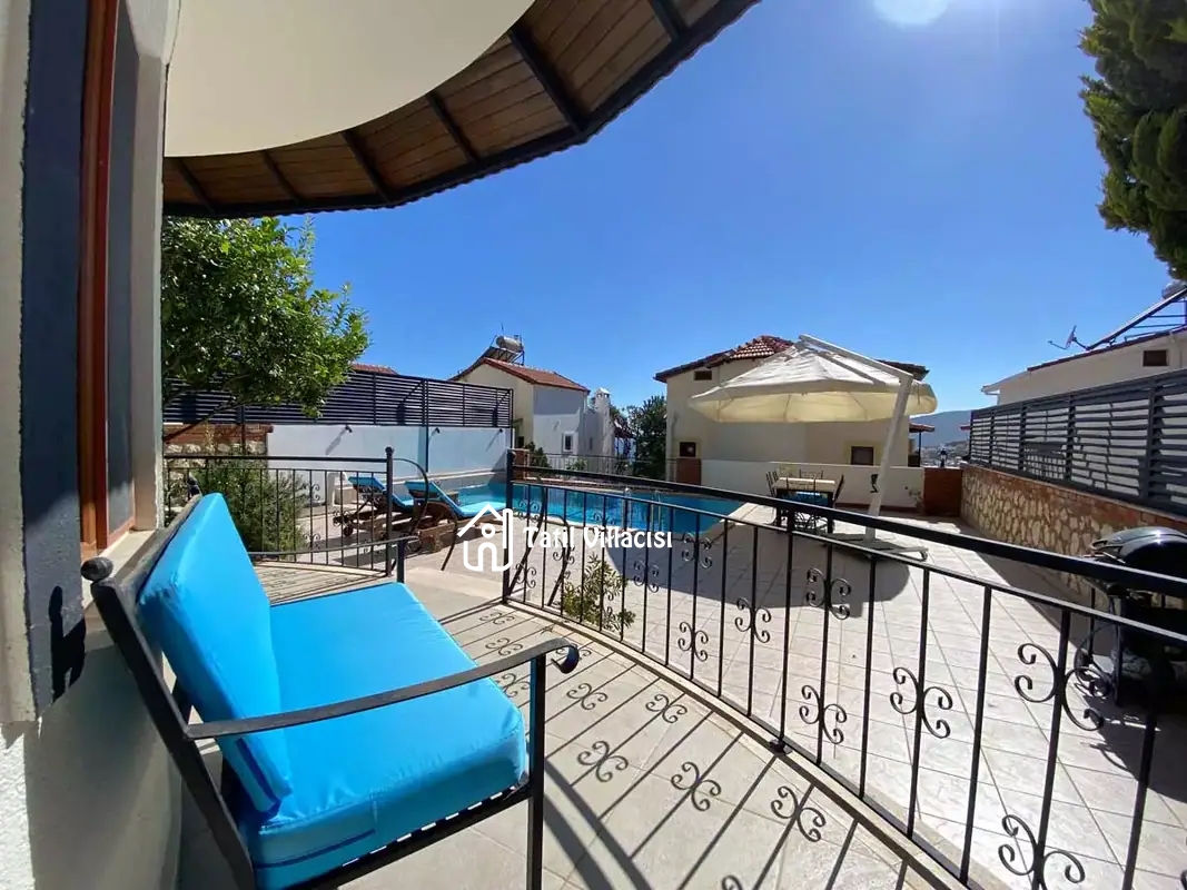 Villa Nisan