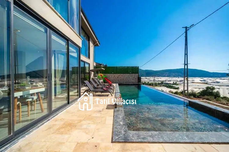 Villa Nur