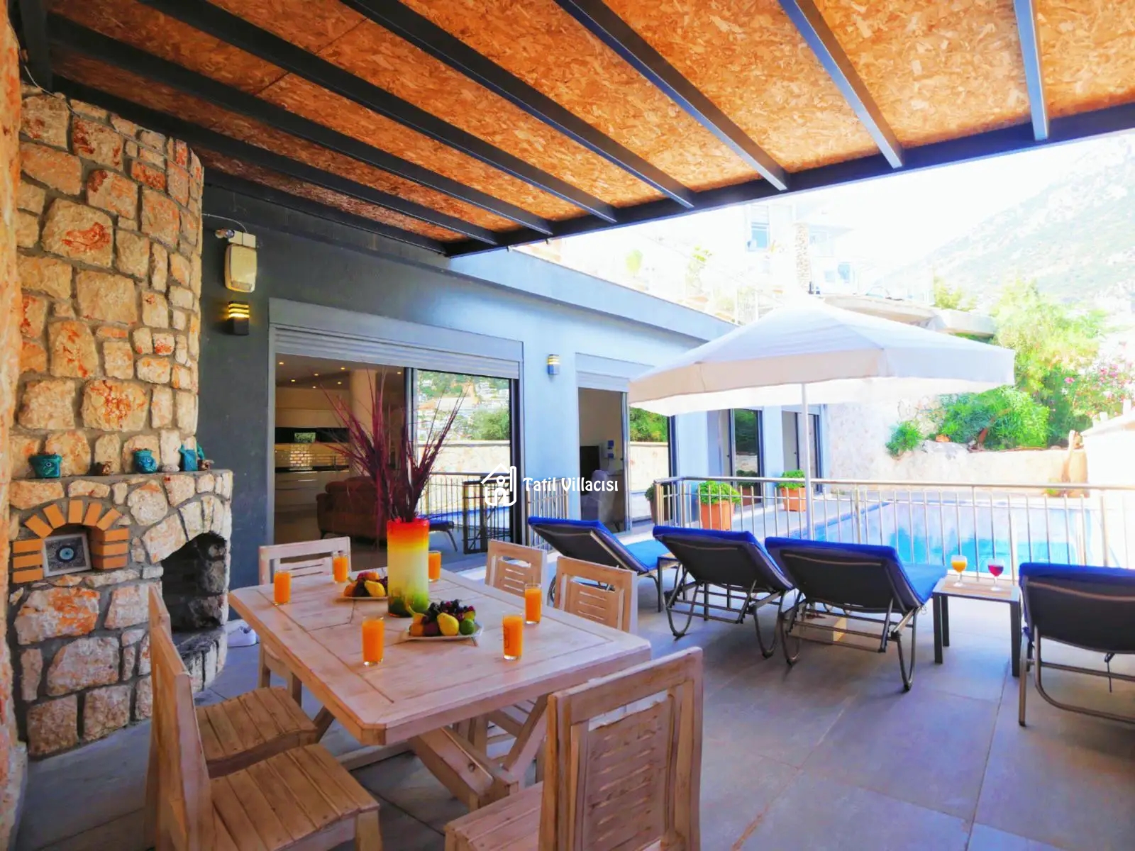 Villa Omaliza