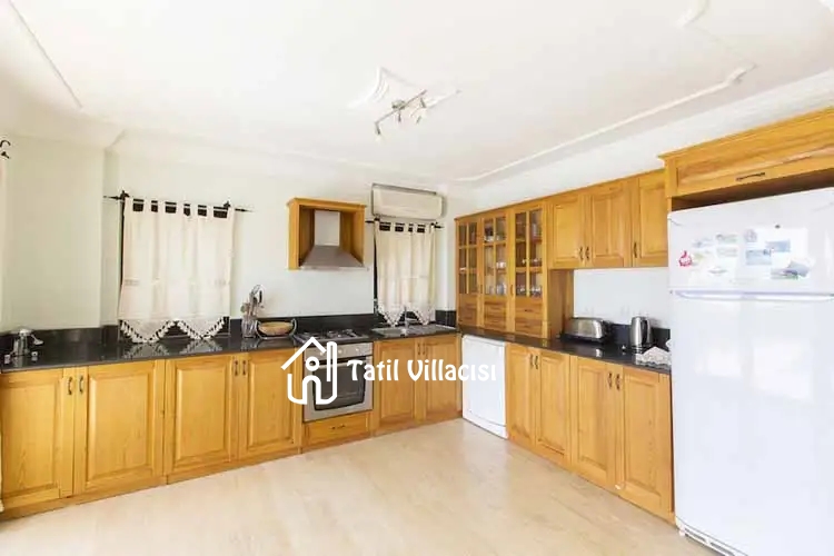Villa Otantik