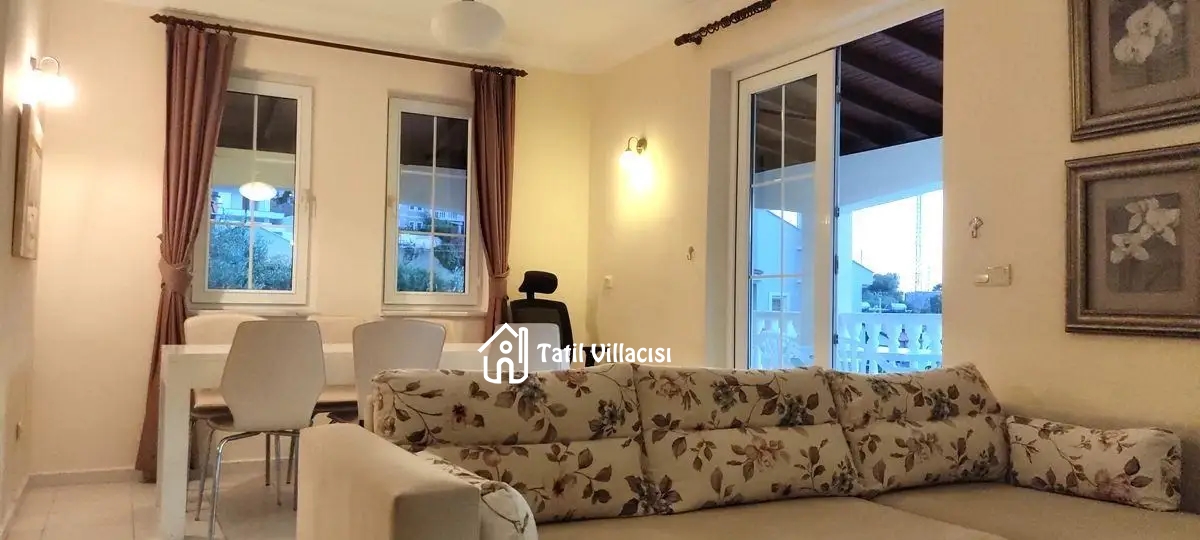 Villa Palm Plus