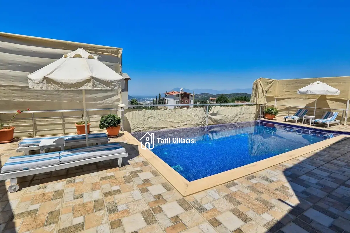 Villa Pera