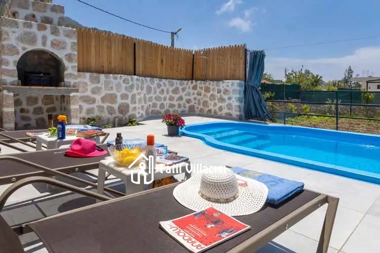 Villa Petek 2