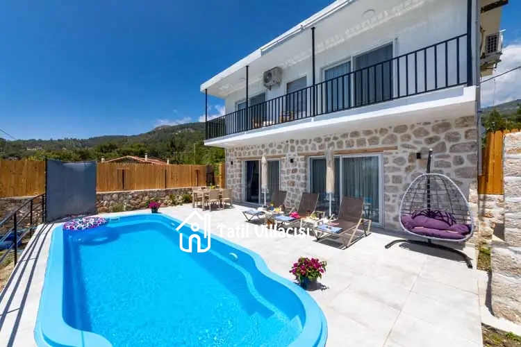 Villa Petek 2