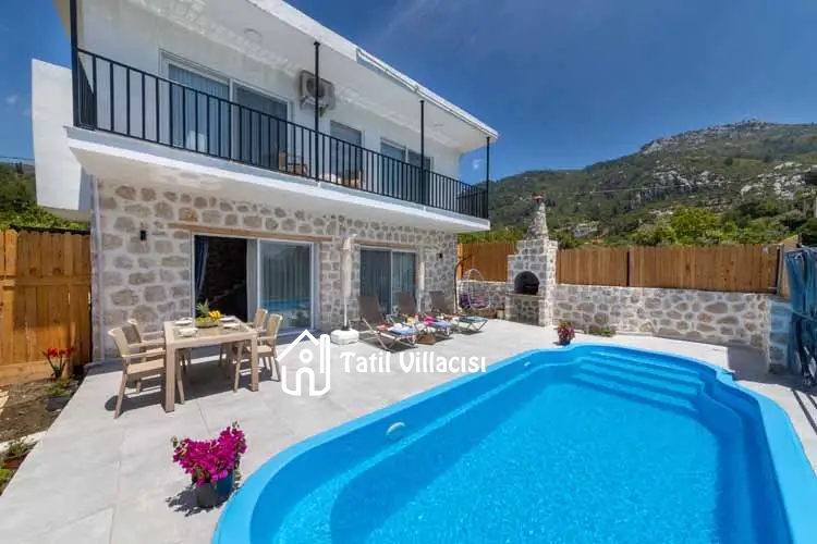 Villa Petek 2