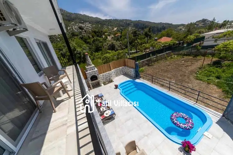 Villa Petek 2
