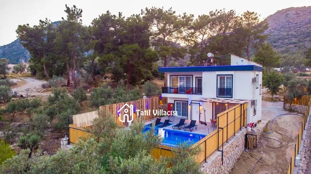 Villa Pine Garden
