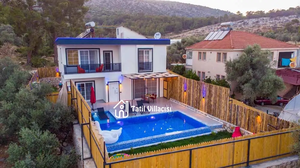 Villa Pine Garden