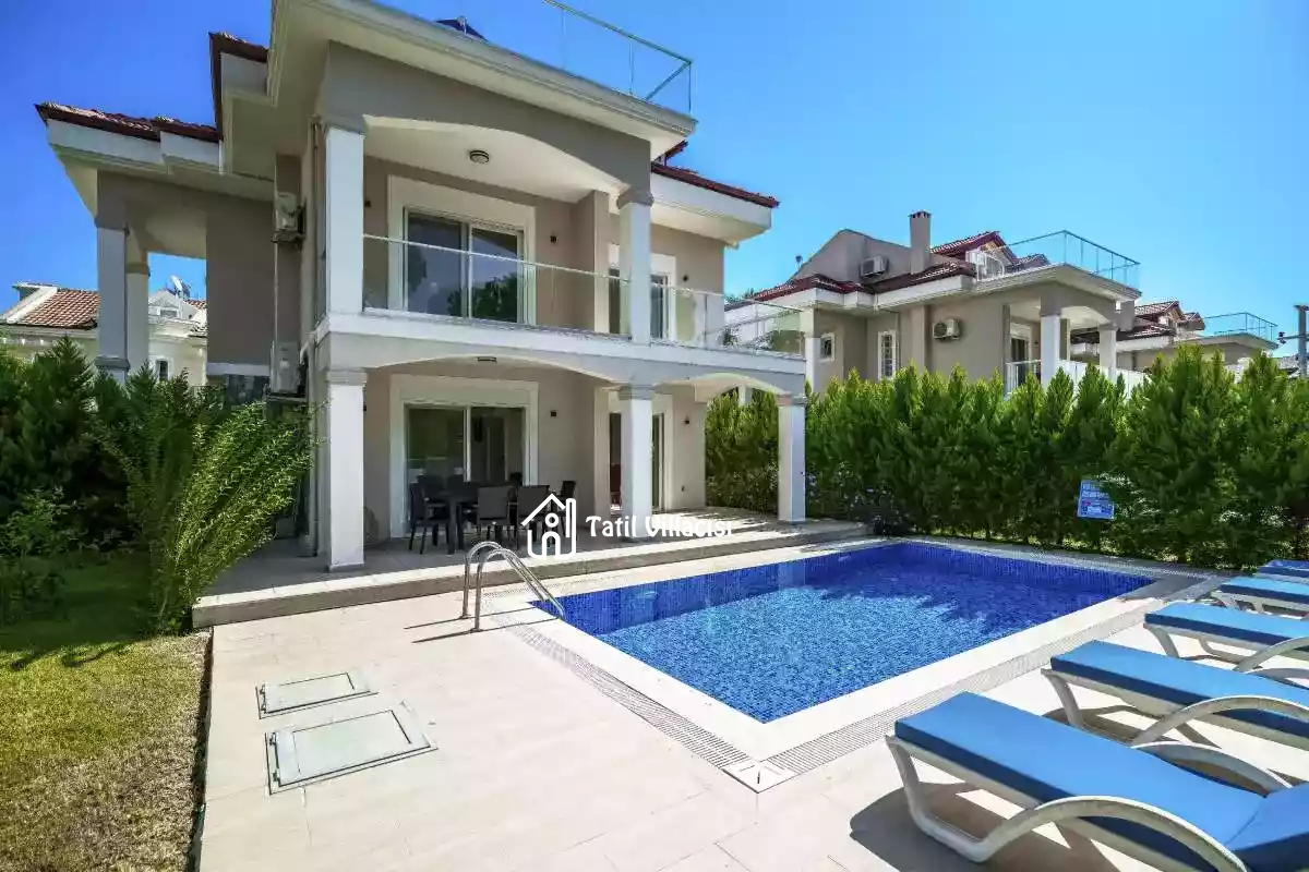 Villa Polo 1