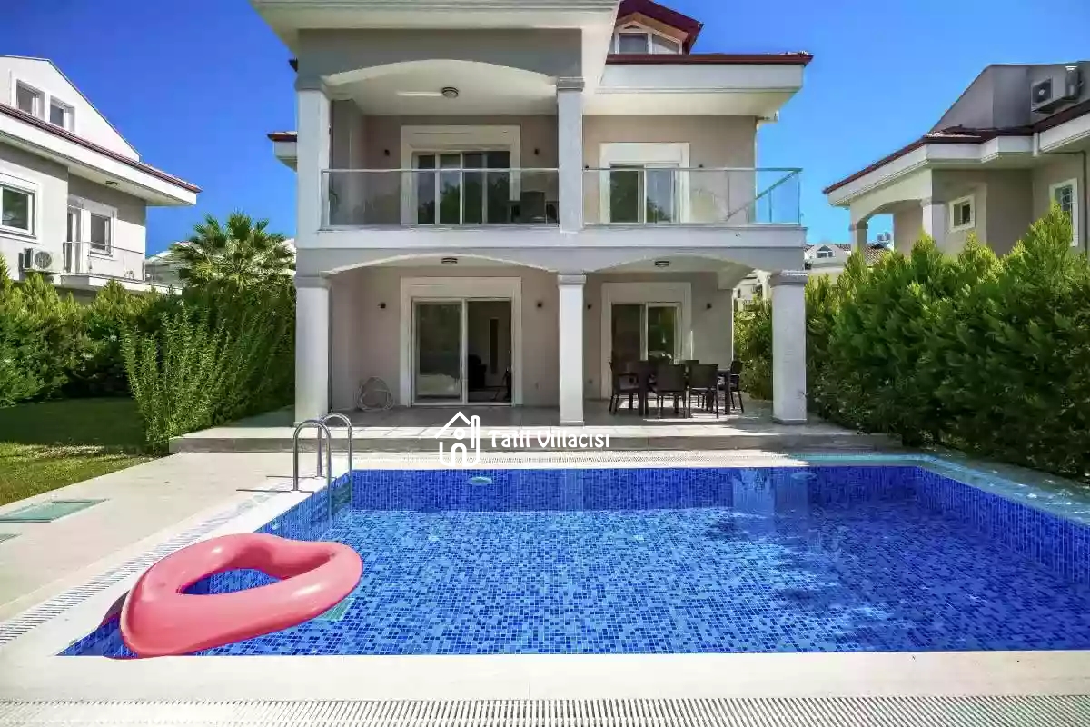 Villa Polo 2