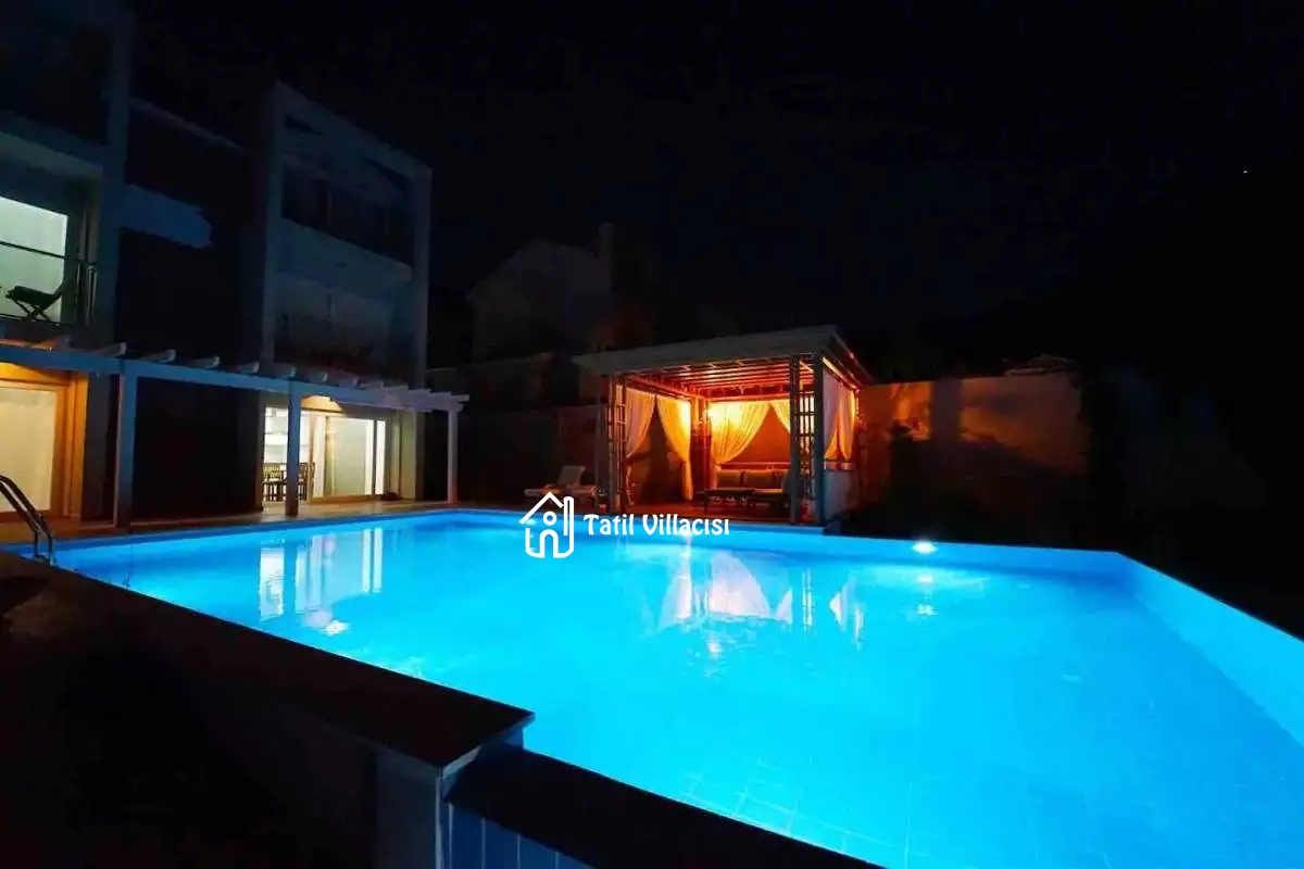 Villa Premium J