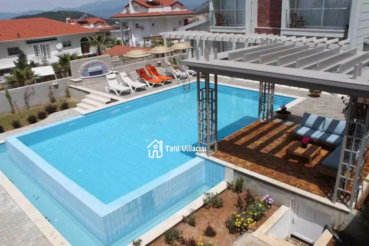 Villa Premium J