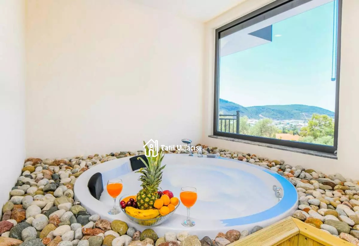 Villa Risus 1