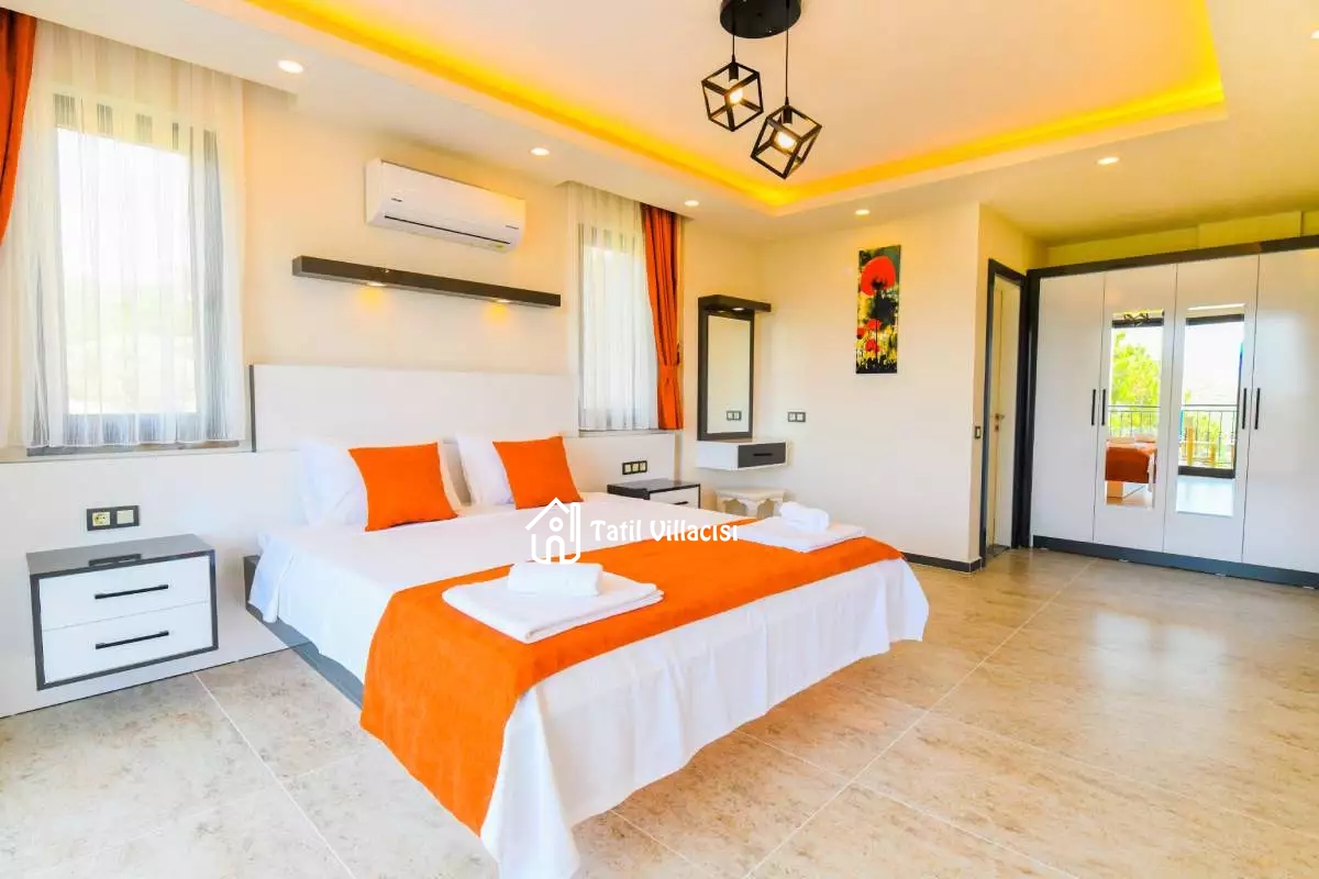 Villa Risus 1