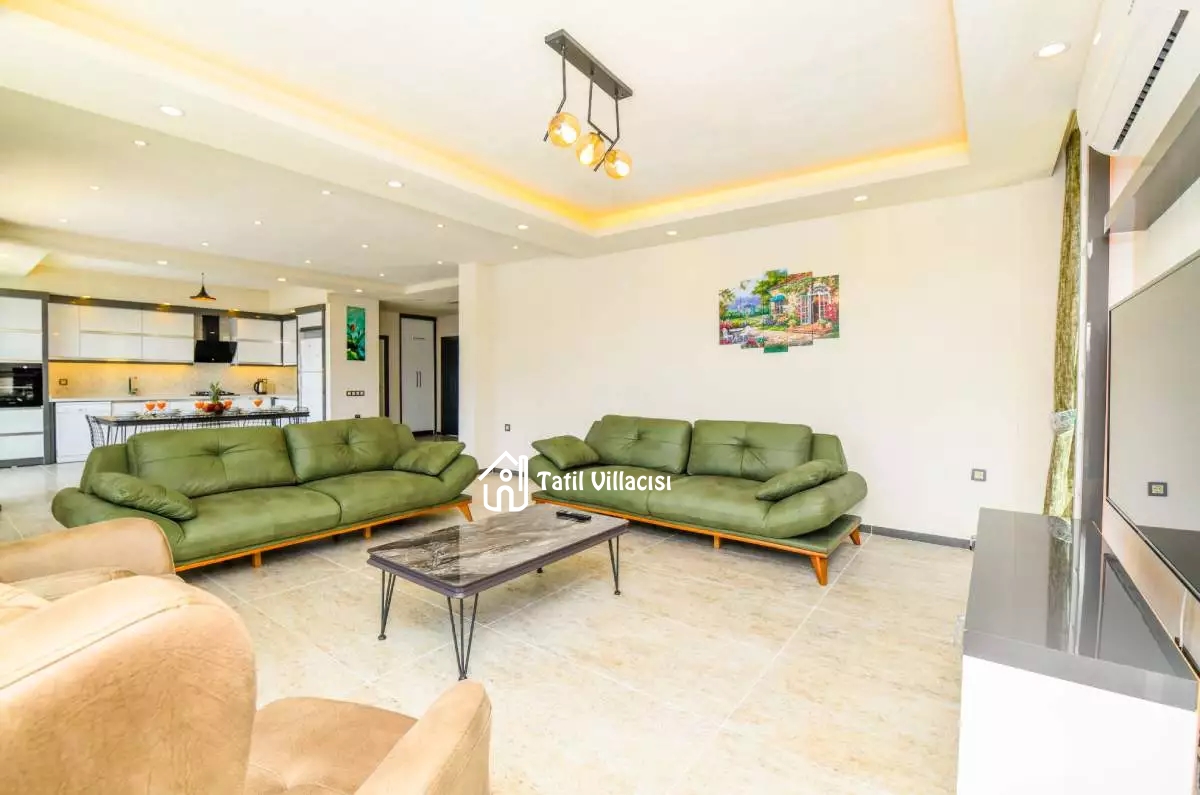 Villa Risus 1