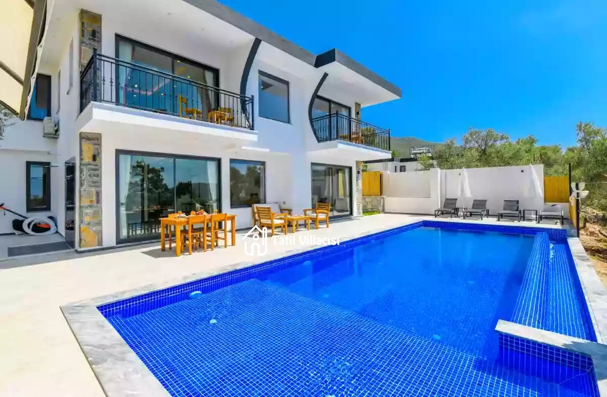 Villa Risus 1