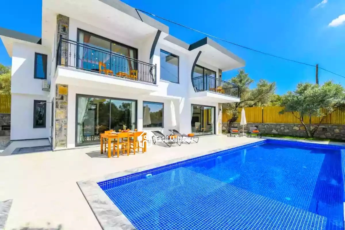 Villa Risus 2