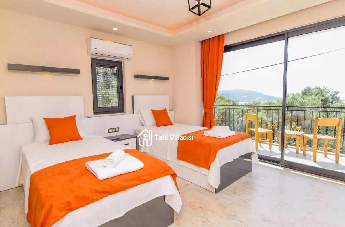 Villa Risus 2