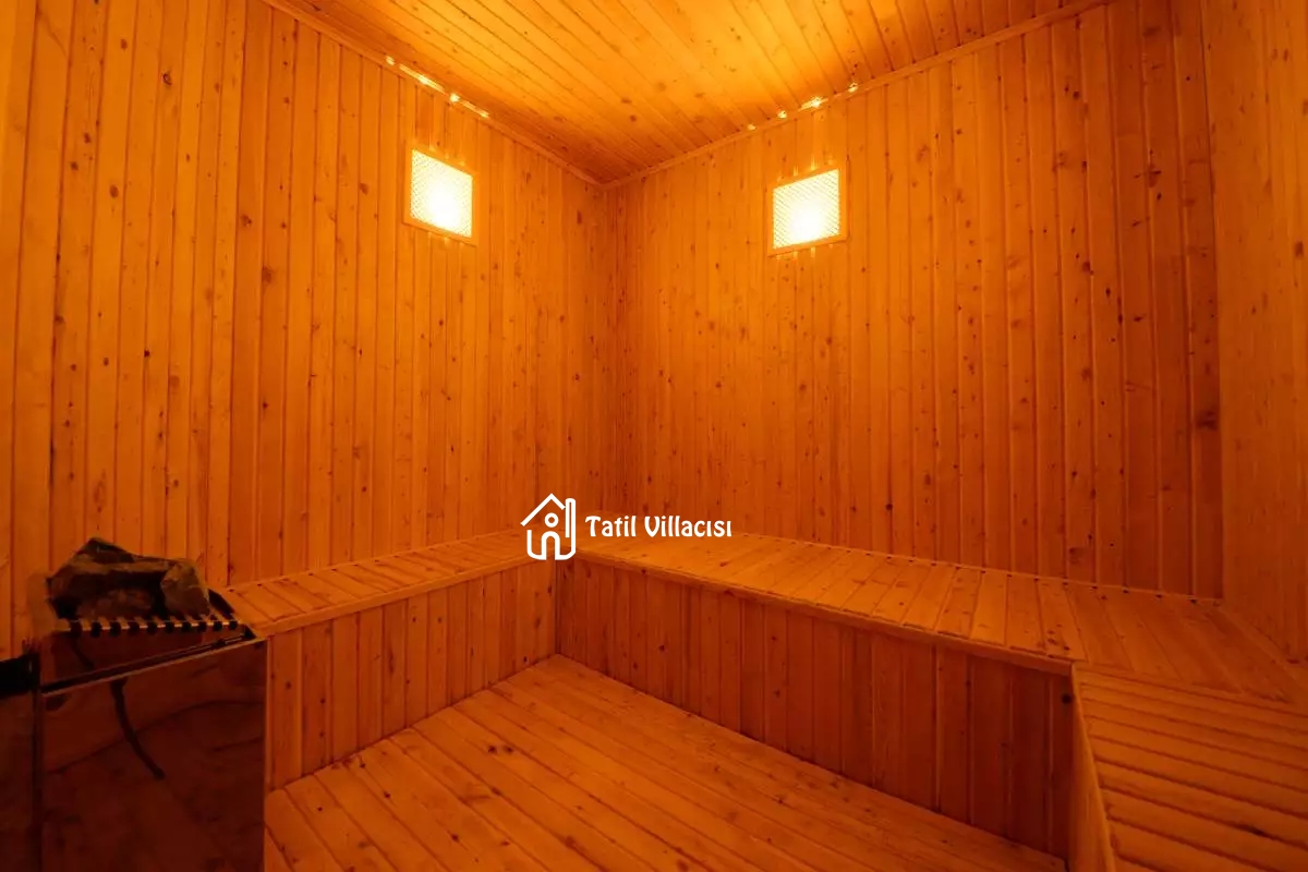 Villa Risus 2