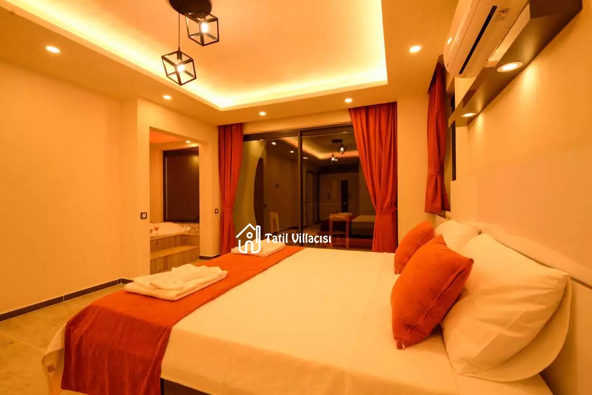 Villa Risus 2