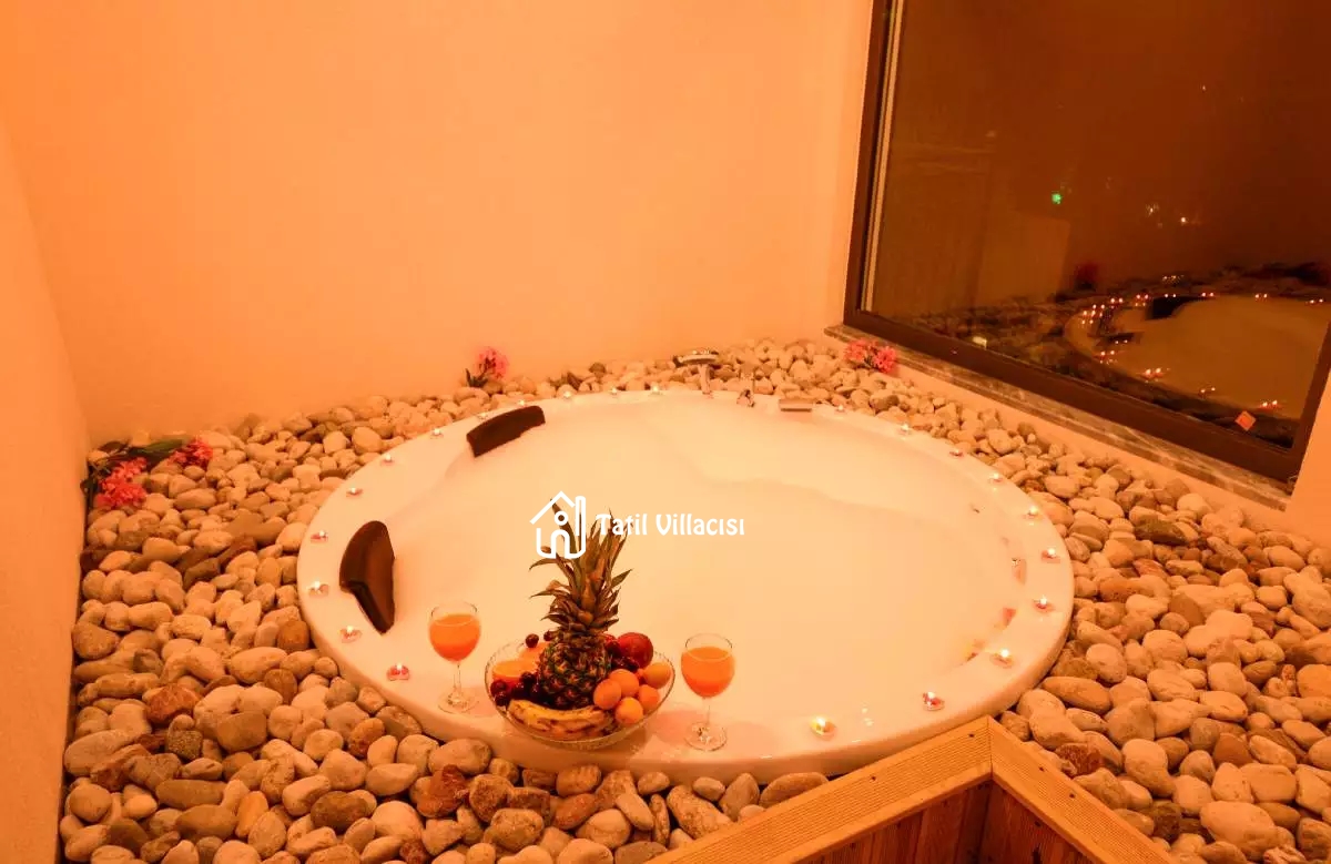 Villa Risus 2