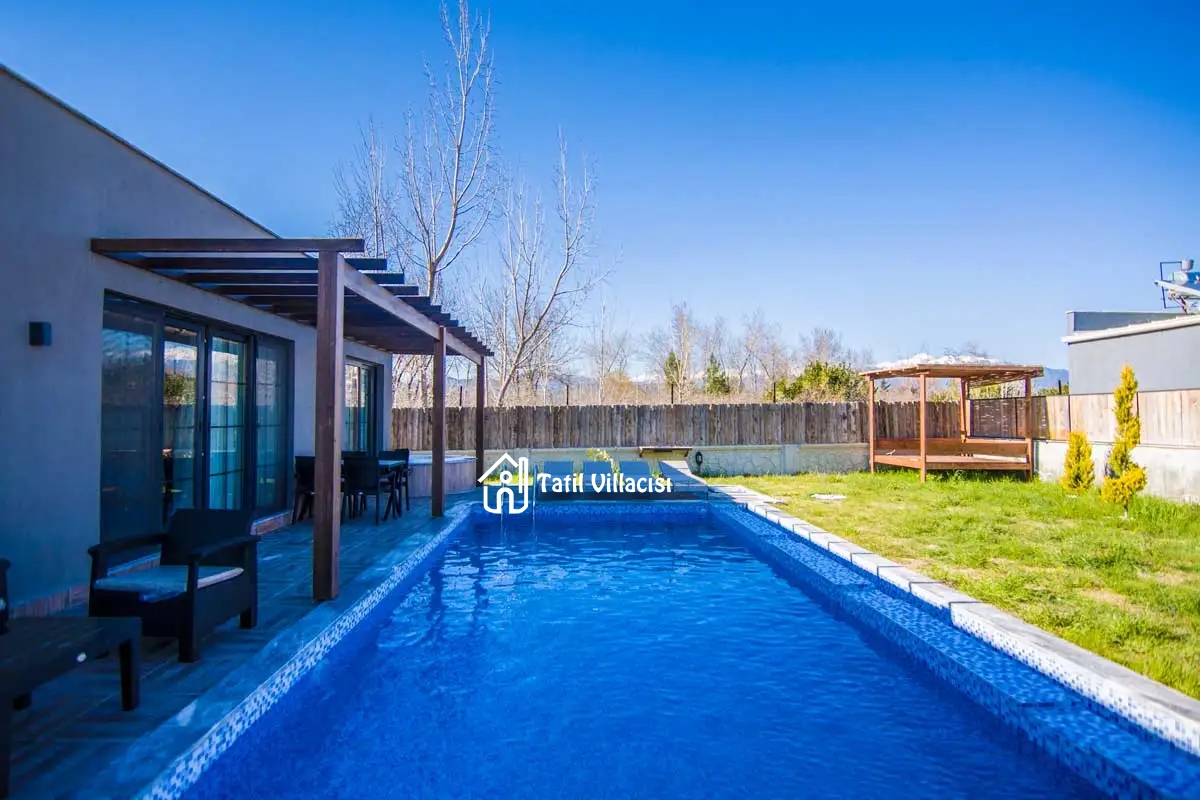 Villa Riverside 1
