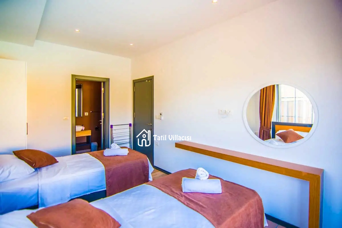 Villa Riverside 2