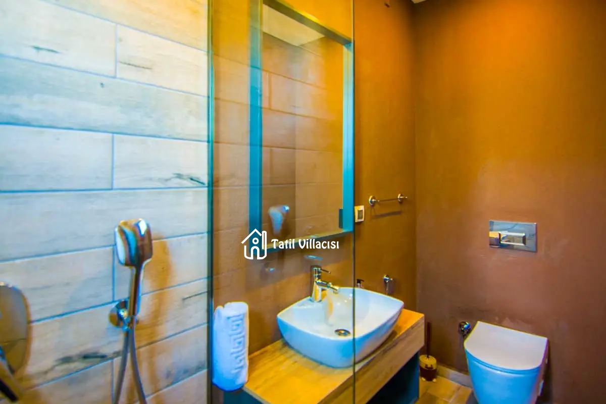 Villa Riverside 2