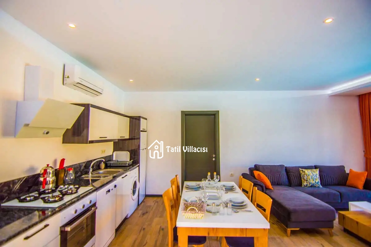 Villa Riverside 2