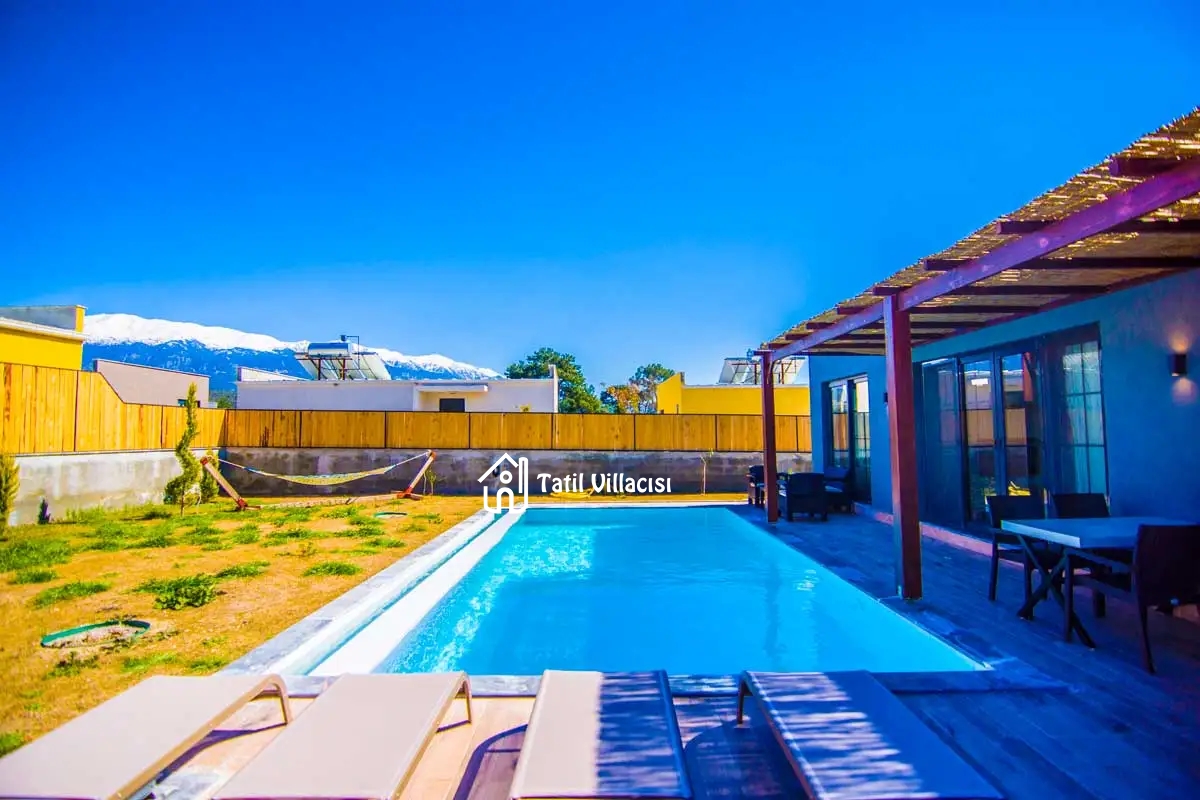 Villa Riverside 2