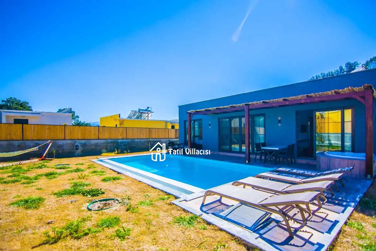 Villa Riverside 2