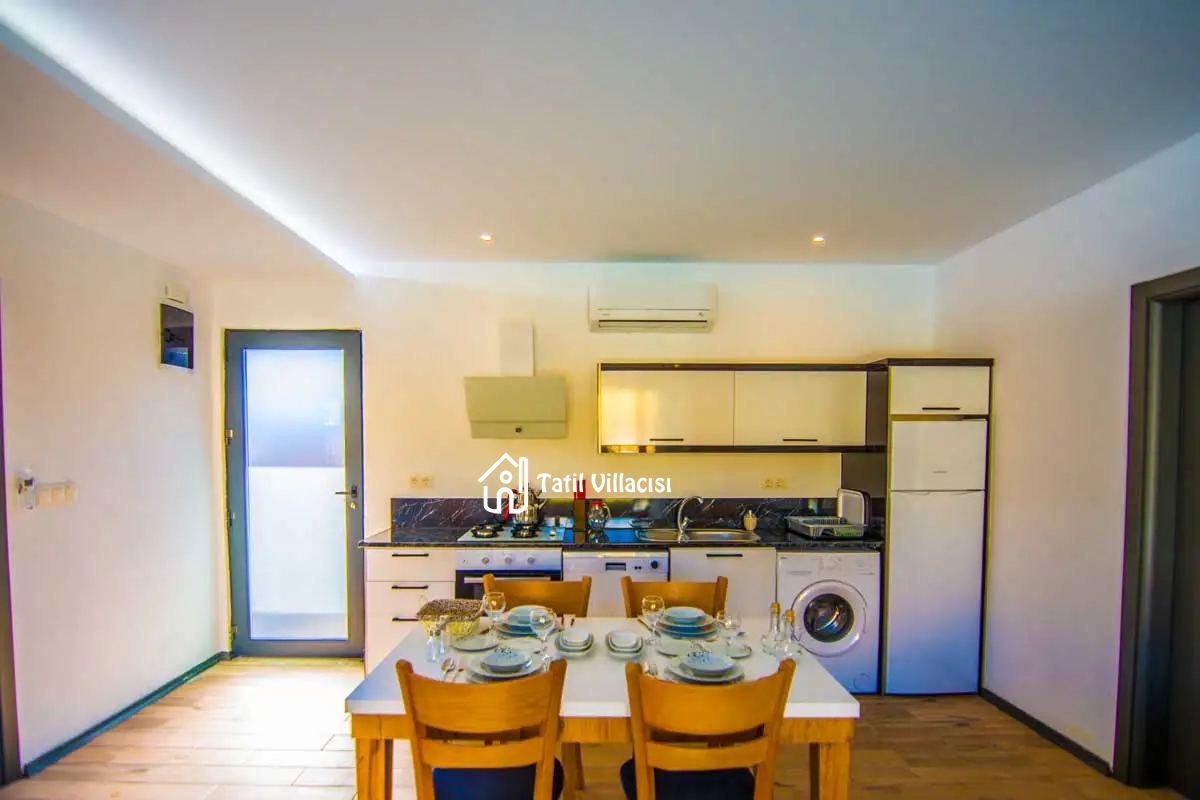 Villa Riverside 2