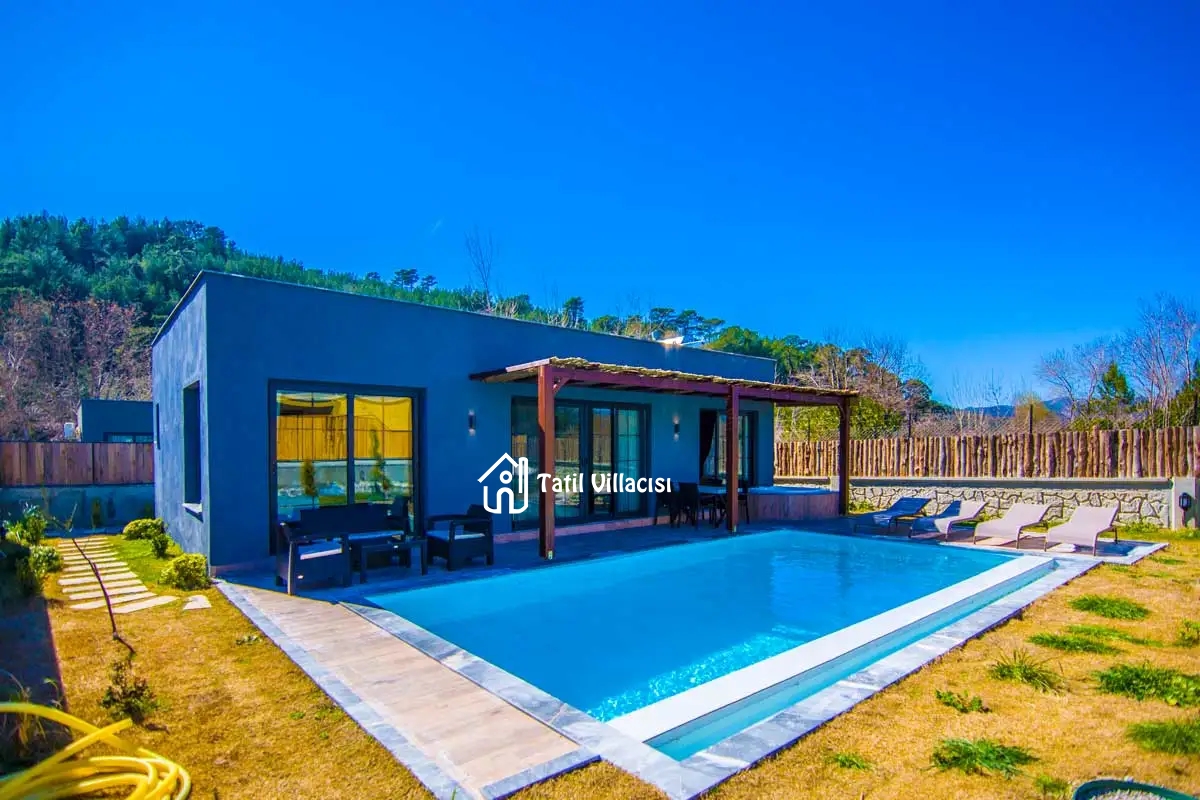 Villa Riverside 2