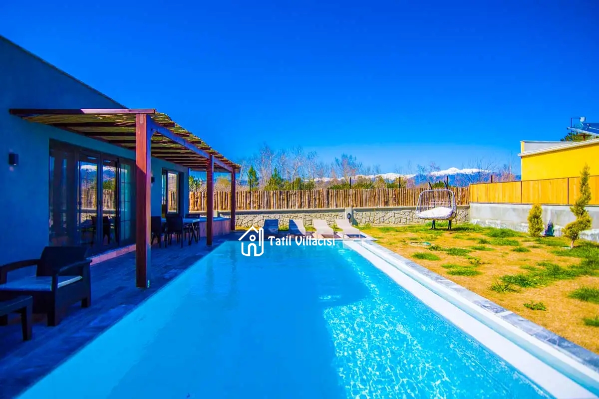 Villa Riverside 2