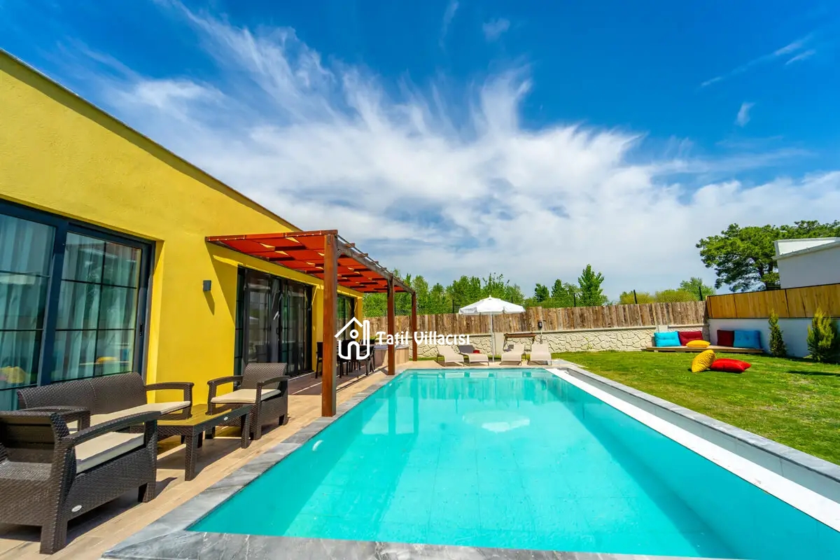 Villa Riverside 3