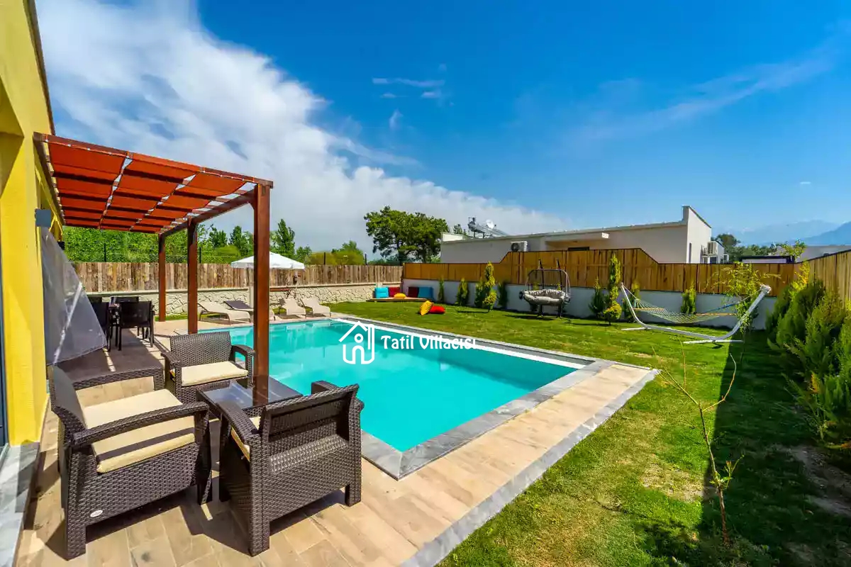 Villa Riverside 3