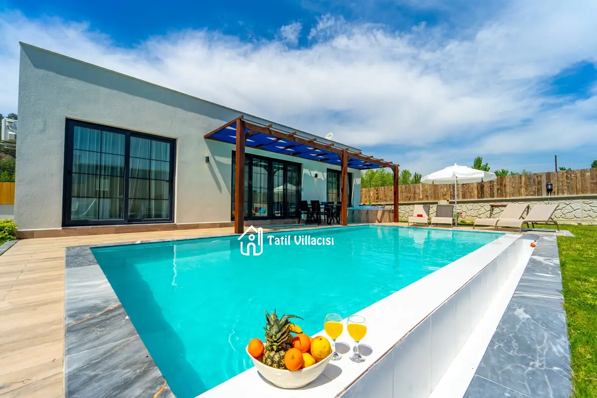 Villa Riverside 4