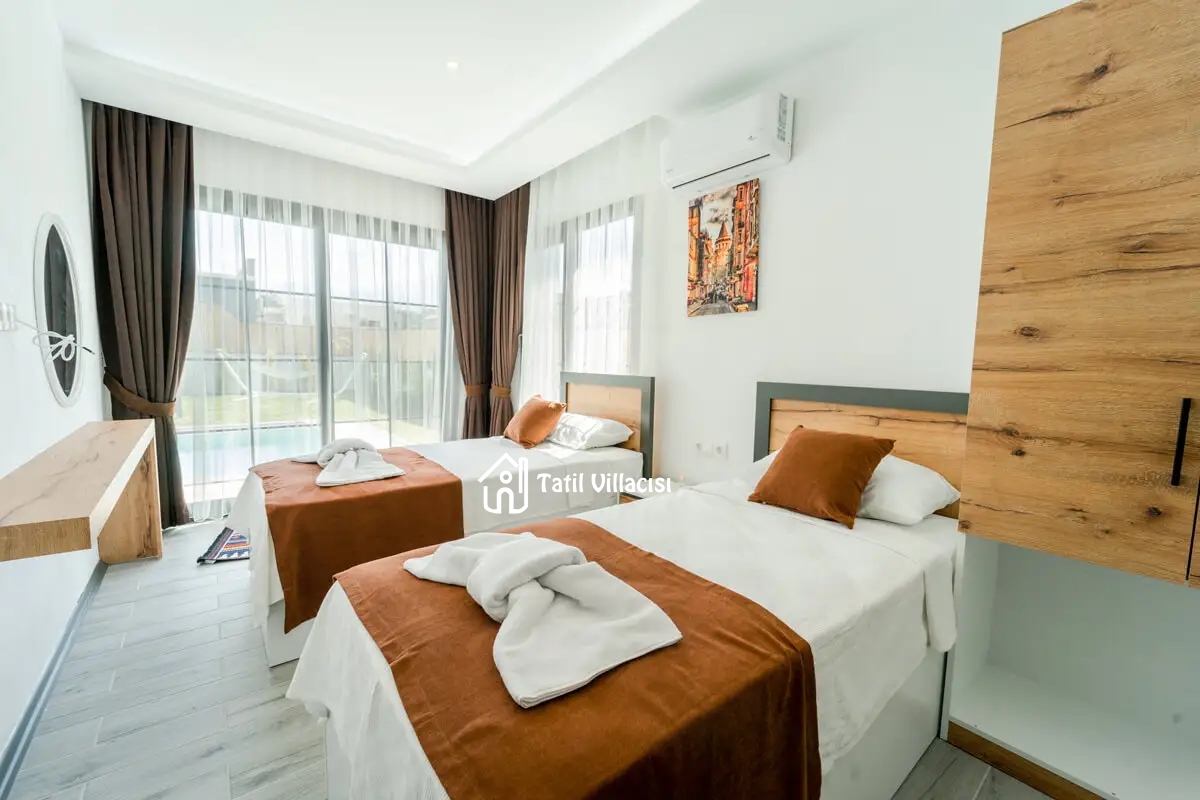 Villa Riverside 4