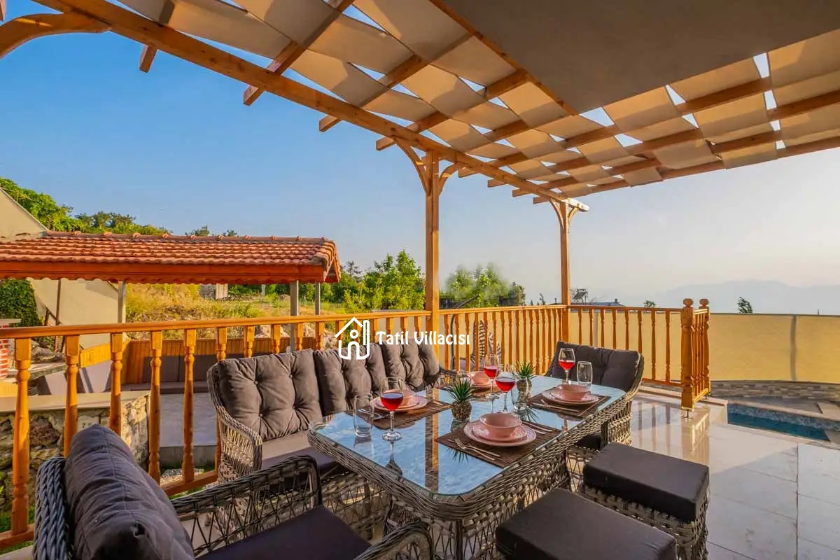Villa Saka