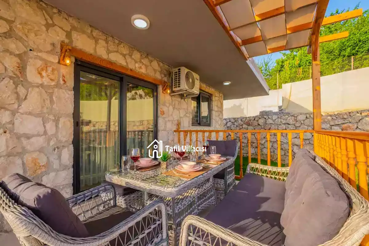 Villa Saka