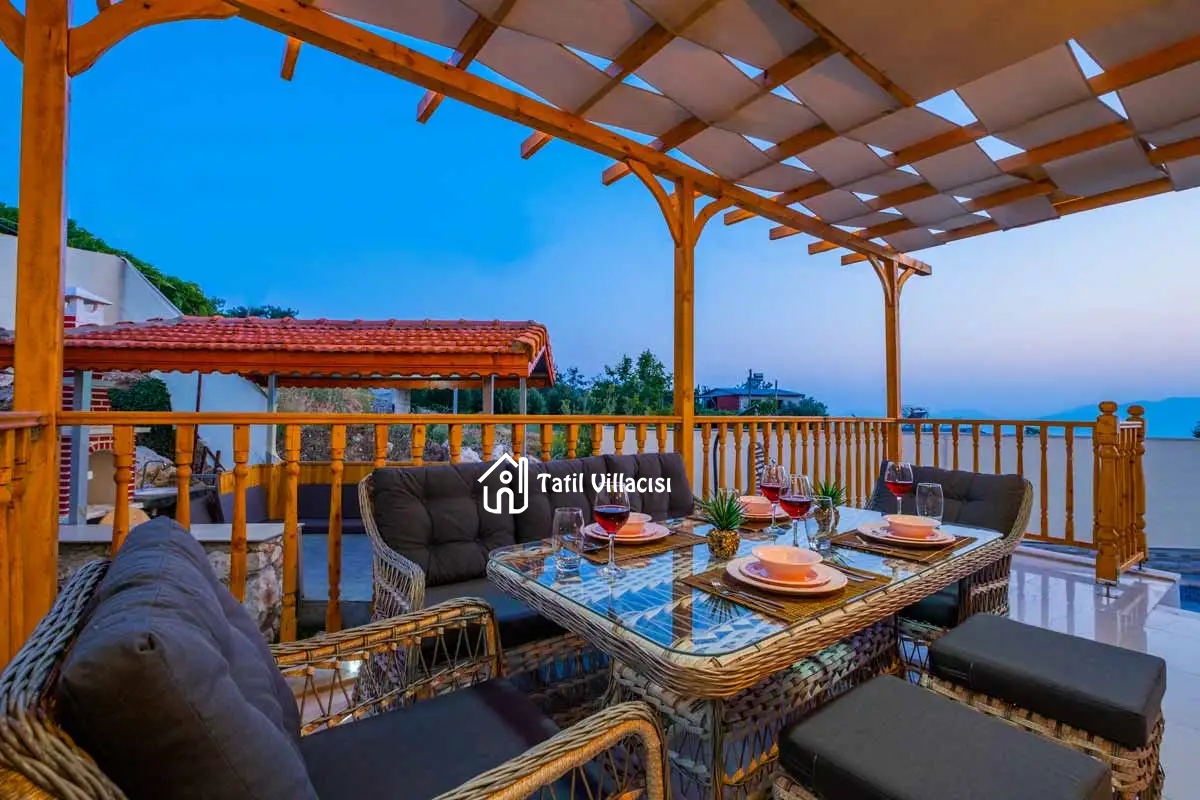 Villa Saka