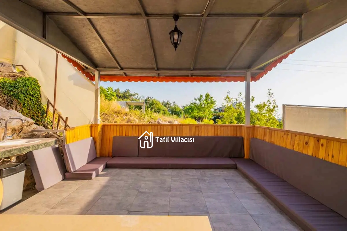 Villa Saka