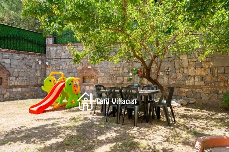Villa Sarı Yaz