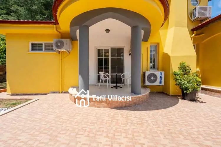 Villa Sarı Yaz